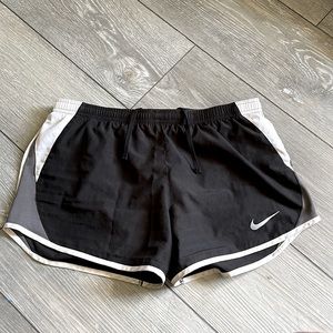 Nike DRI-FIT SHORTS